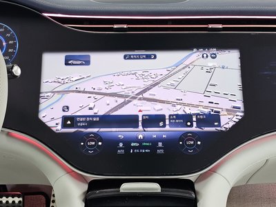صورة مصغرة 14 لـ 2023 Mercedes-BENZ EQE