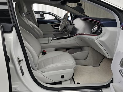 صورة مصغرة 11 لـ 2023 Mercedes-BENZ EQE