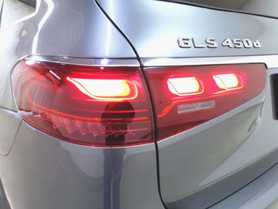 MERCEDES-BENZ GLS - 5