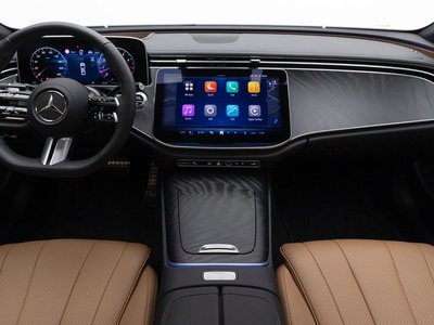 MERCEDES-BENZ E-CLASS - 5