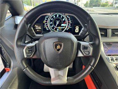2012 Lamborghini AVENTADOR 照片 7