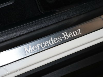 2025 Mercedes-BENZ GLC thumbnail 38
