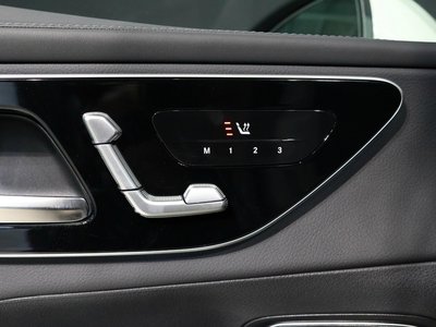 2025 Mercedes-BENZ GLC thumbnail 23