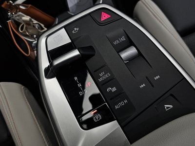 صورة 9 لـ 2024 BMW X2