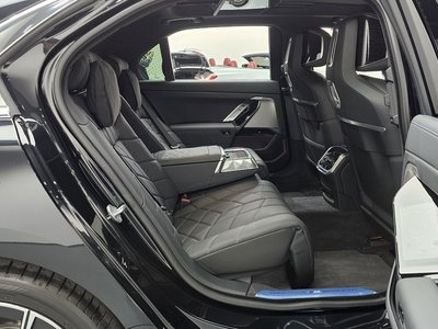 2025 BMW 7 SERIES — миниатюра 17
