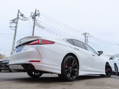2024 Lexus ES — миниатюра 36