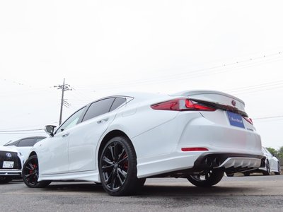 2024 Lexus ES — миниатюра 43