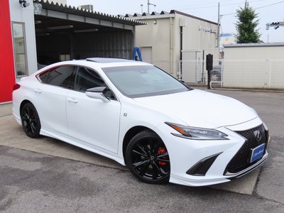 2024 Lexus ES — миниатюра 29