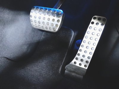 MERCEDES-BENZ GLS - 9