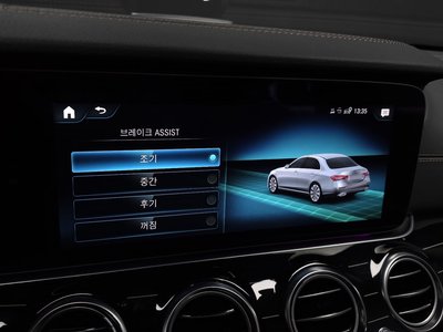 صورة مصغرة 31 لـ 2023 Mercedes-BENZ E-CLASS
