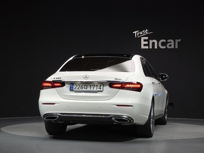 2023 Mercedes-BENZ E-CLASS — фото 4