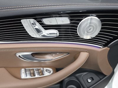 صورة مصغرة 32 لـ 2023 Mercedes-BENZ E-CLASS