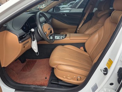 GENESIS G80 (RG3) - 5