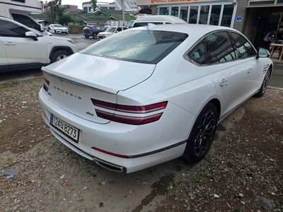 GENESIS G80 (RG3) - 4
