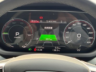 2025 AUDI E-TRON GT QUATTRO 缩略图 18