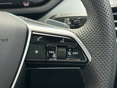 2025 AUDI E-TRON GT QUATTRO 缩略图 34