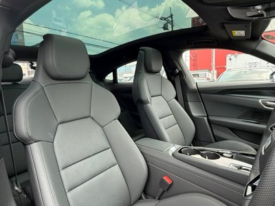 2025 AUDI E-TRON GT QUATTRO 缩略图 16