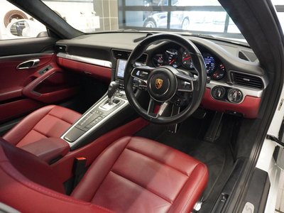 صورة مصغرة 14 لـ 2016 Porsche 911