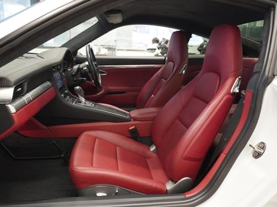 صورة مصغرة 23 لـ 2016 Porsche 911