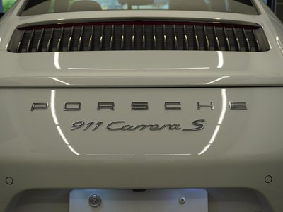 صورة مصغرة 12 لـ 2016 Porsche 911
