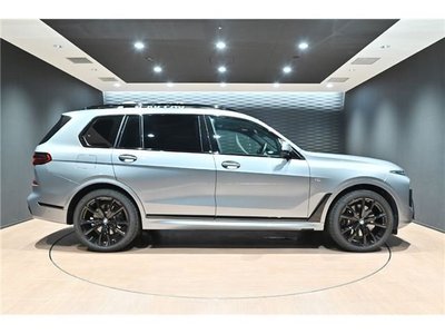 BMW X7 - 6