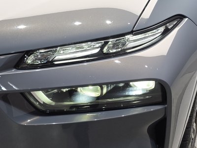 2023 BMW X7 photo 9
