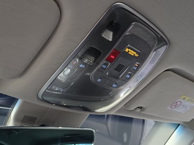 2021 Genesis GV80 thumbnail 31