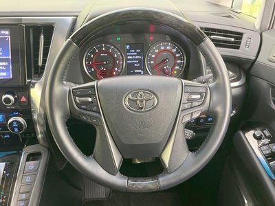 2022 Toyota ALPHARD thumbnail 12