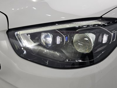 MERCEDES-BENZ E-CLASS - 9