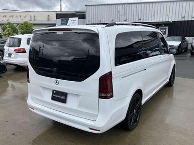صورة 7 لـ 2024 Mercedes-BENZ V-CLASS