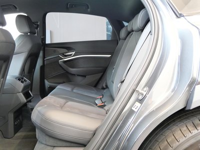 صورة مصغرة 15 لـ 2024 AUDI Q8 SPORTBACK E-TRON