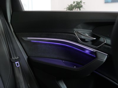 صورة مصغرة 62 لـ 2024 AUDI Q8 SPORTBACK E-TRON