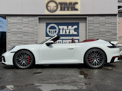 PORSCHE 911 - 4