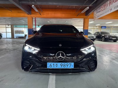 MERCEDES-BENZ EQE