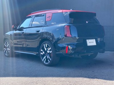 MINI MINI COUNTRYMAN - 6