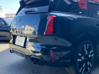 MINI MINI COUNTRYMAN - 9