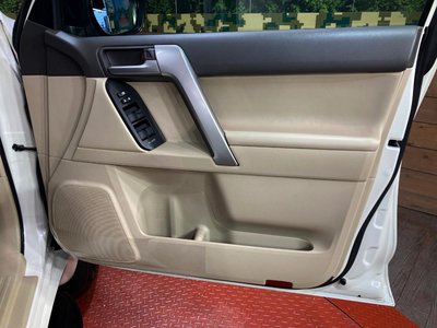 2023 Toyota LAND CRUISER PRADO 缩略图 40