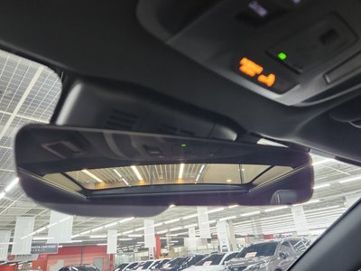 2024 Toyota CROWN CROSSOVER photo 9