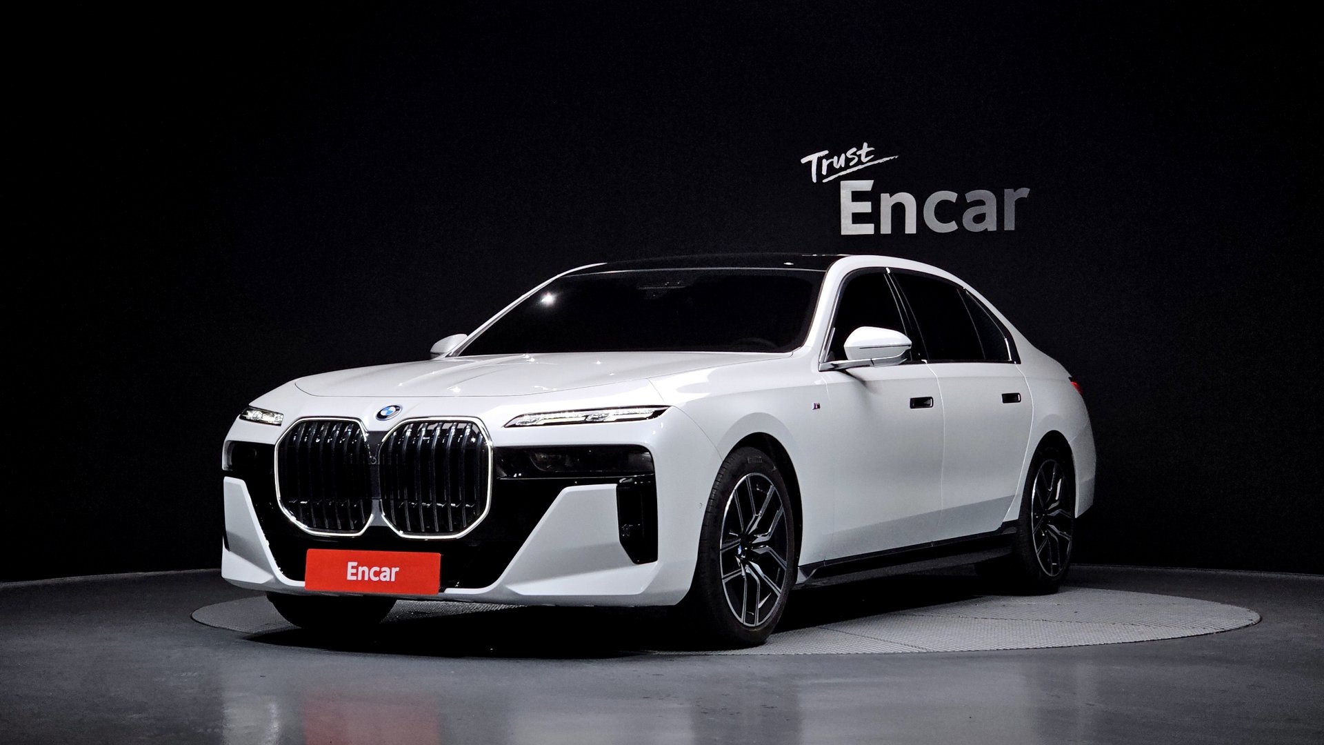 BMW 7 SERIES - View 1