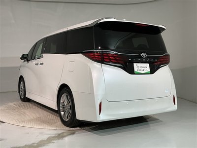 صورة 5 لـ 2025 Toyota ALPHARD