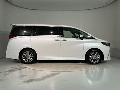 صورة 4 لـ 2025 Toyota ALPHARD