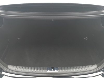 2020 Genesis G90 thumbnail 20