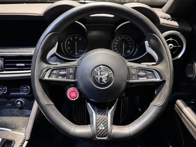 2023 ALFA Romeo STELVIO thumbnail 17