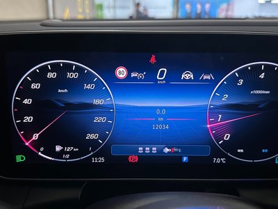 MERCEDES-BENZ GLC - 8