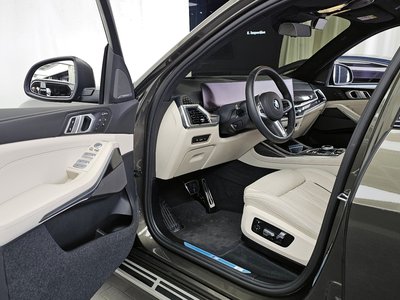 2025 BMW X7 缩略图 13