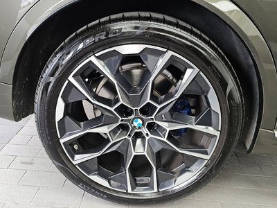 BMW X7 - 6