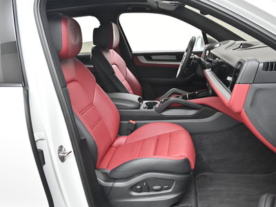 PORSCHE CAYENNE - 10