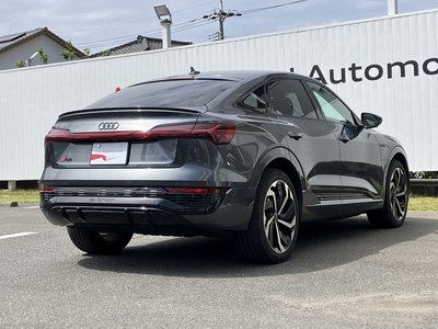 AUDI Q8 SPORTBACK E-TRON - 6