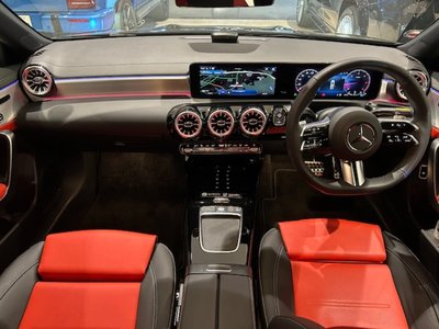 MERCEDES-BENZ A-CLASS - 4