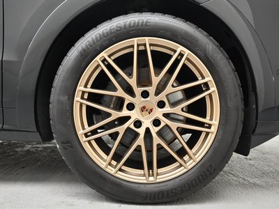 صورة 6 لـ 2025 Porsche CAYENNE